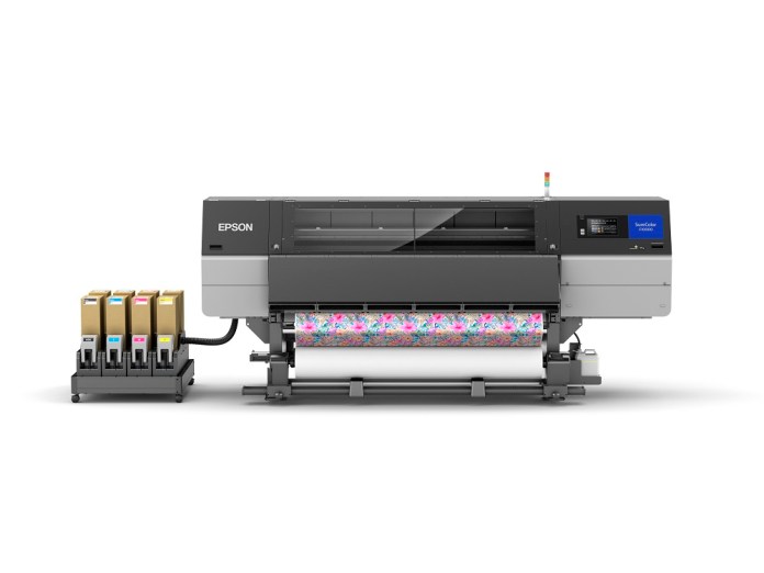 Epson presenta en Latam su primera impresora textil de 76″