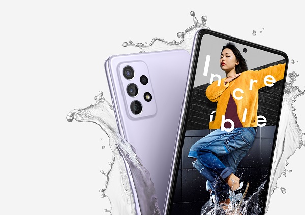 Los celulares Galaxy A52 y A72 están garantizados para resistir al agua y polvo