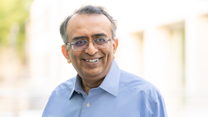 VMware elige a Raghu Raghuram como su nuevo CEO