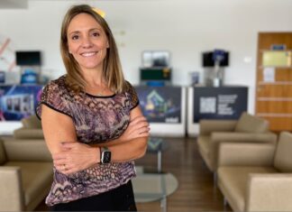 Mariela Lucchesi, de Intel, define la estrategia de marketing para los diferentes mercados foco