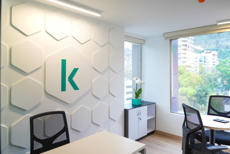 Kaspersky inauguró su Centro de Transparencia en Bógota.