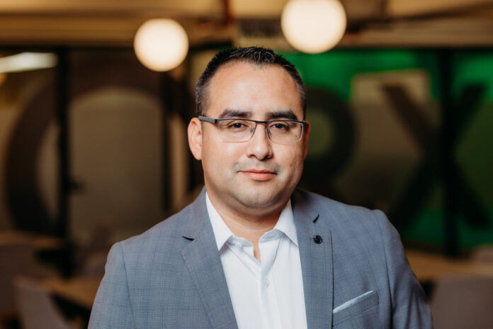 Carlos Rodríguez Distributor Account Manager para Bolivia y Perú.