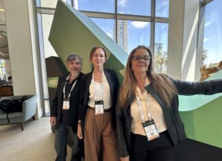 La estrategia de Licencias OnLine para capitalizar el nuevo enfoque de Veeam Marcelo Tedeschi; Carolina Losada; y Silvina Piña, de Licencias OnLine.