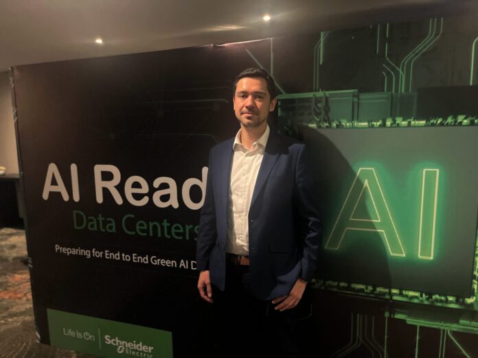 Gabriel Estay Fernández, Director Secure Power & Data Center en Schneider Electric para el Clúster Andino. Gabriel Estay Fernández, Director Secure Power & Data Center en Schneider Electric para el Clúster Andino.
