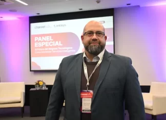 Las oportunidades que surgen de la convergencia entre OT e IT, y cómo aprovecharlas Gustavo-Guitera-Gerente-Regional-de-Transformacion-Digital-en-Siemens-Sudamerica-sin-Brasil