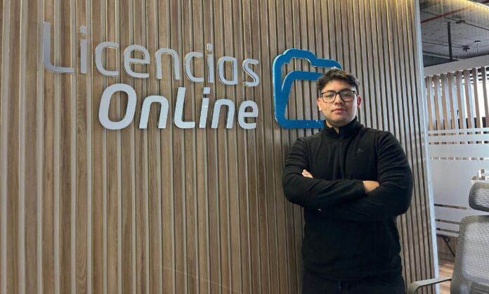 Sebastian Ferrer, Preventa de Kaspersky en Licencias OnLine. Sebastian Ferrer, Preventa de Kaspersky en Licencias OnLine.