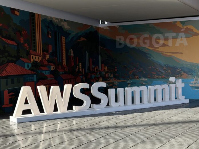 AWS Summit Colombia.