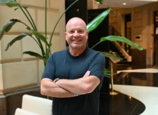 Gert Van Erum, de i3CONNECT: “Buscamos socios estratégicos que se enfoquen en simplificar los procesos y mejorar la experiencia de los usuarios” Gert Van Erum, Presidente Ejecutivo de i3CONNECT.