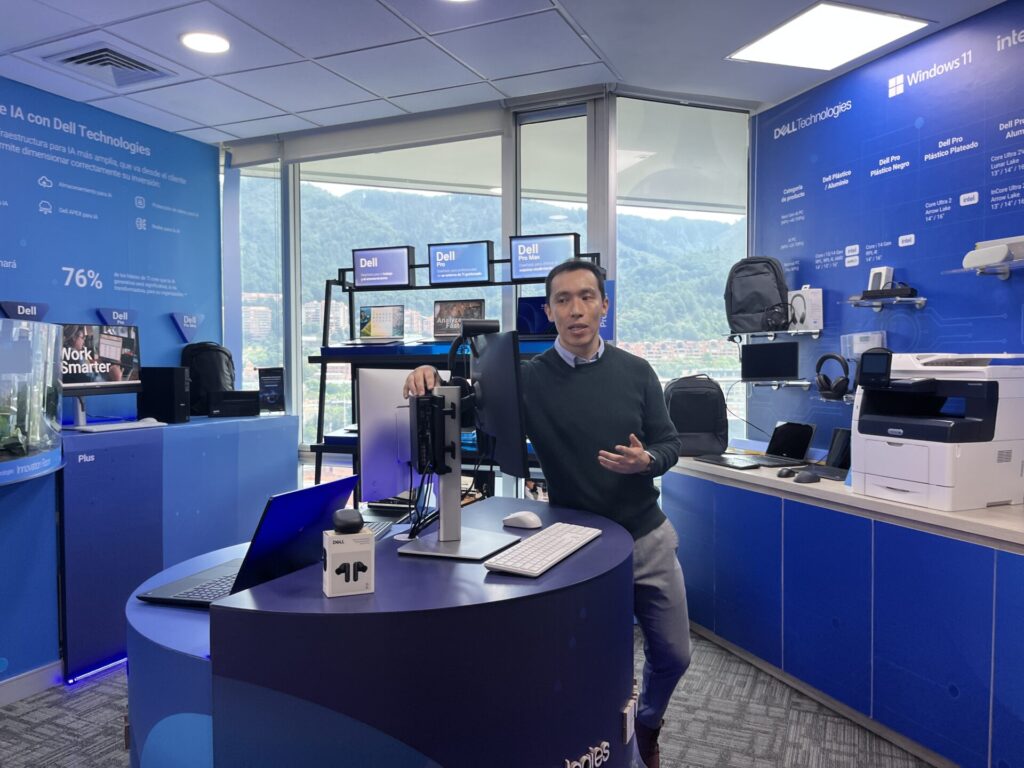 Luis Molina Murcia, Outside Sales Specialist en Dell Technologies.