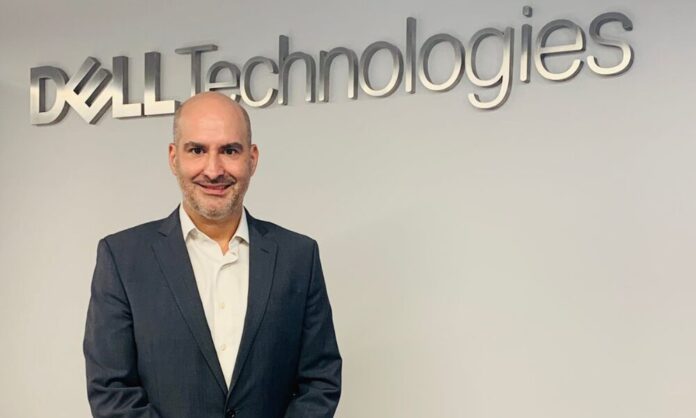 Freddy Saavedra, Senior Director, Product and Solutions Sales Specialist, MultiCountry Latin American Region en Dell Technologies.