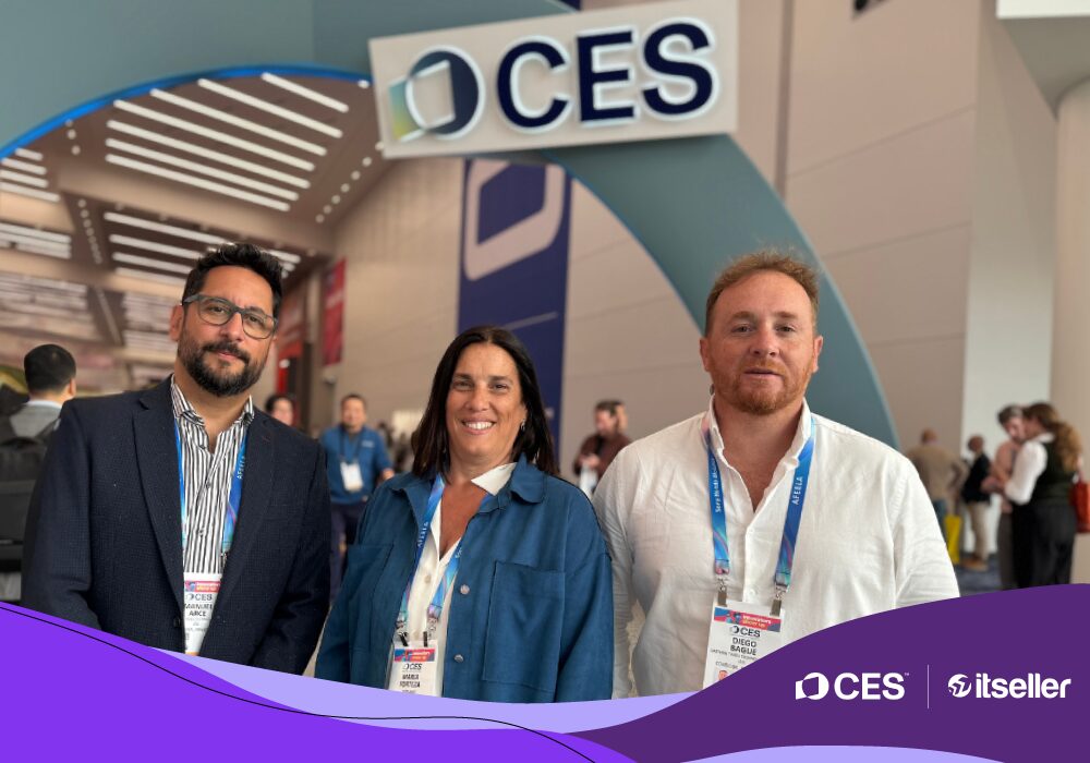 Manuel Arce, CRO; Virginia Forteza, PM y Diego bague, Sales Manager de Grupo Latamly, en CES 2026 Manuel Arce, CRO; Virginia Forteza, PM y Diego bague, Sales Manager de Grupo Latamly, en CES 2026