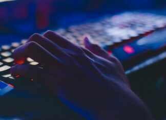 Kaspersky advierte que un tercio de los latinoamericanos nunca ha cambiado sus claves en el trabajo Kaspersky advierte sobre el mal hábito de no cambiar las contraseñas corporativas.