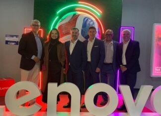 Lenovo apuesta por una IA que lo conecte todo y la copa mundial de la FIFA 2026 será su mayor desafío LENOVO TECH WORLD BOGOTÁ Álvaro Muñoz, Luz Elena Muñoz, Augusto Rosa, Jorge Ramírez, Luis Córdova y Rodrigo Helo