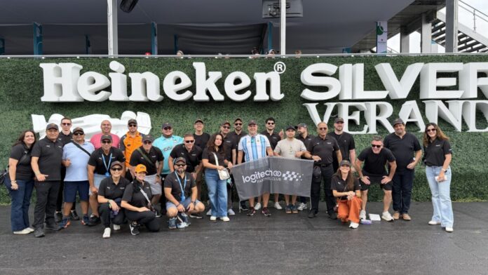 Ejecutivos de Logitech y los canales ganadores de Logitech Partners Club en Miami.