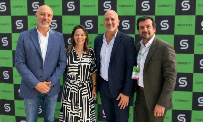 Luis Puentes, Olga Guerrero, Mariano Busca e Iván Castro, en el Cohesity Catalyst On Tour celebrado en Bogotá.