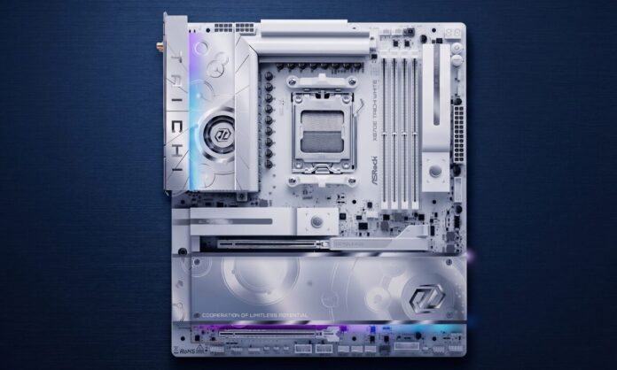 X870E Taichi White. X870E Taichi White.