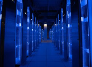 Schneider Electric y Motivair transforman centro de datos para IA de TeraWulf Centros de datos Lake Mariner de TeraWulf.