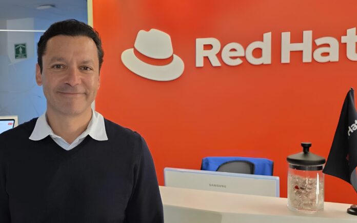Jorge Pastrana, Líder del Segmento Comercial para América Latina en Red Hat. Jorge Pastrana, Líder del Segmento Comercial para América Latina en Red Hat.