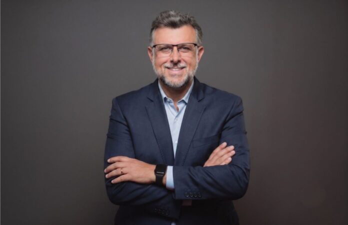 Paulo Ceschin - Red Hat Paulo Ceschin, Director del Ecosistema de Partners de Red Hat.
