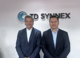 TD SYNNEX transforma su oferta de endpoints en Colombia y Ecuador con soluciones y gran apoyo financiero Darío Pariente, Senior Director de Endpoint Solutions para la región Multicountry Area (MCA); y Ricardo Caballero, General Manager Colombia y Ecuador; de TD Synnex.