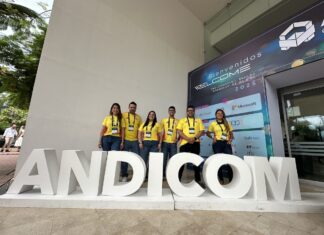 Jabra en ANDICOM 2026: «Una experiencia interactiva es el verdadero diferenciador de la IA en el trabajo híbrido» Los asistentes de ANDICOM podrán probar en vivo la nueva familia de auriculares Jabra Evolve3 y soluciones para salas de reuniones.