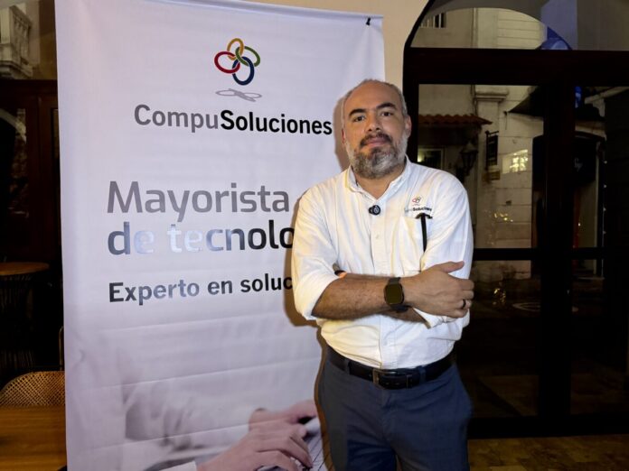 Mauricio Gallego, Country Manager Colombia en CompuSoluciones.